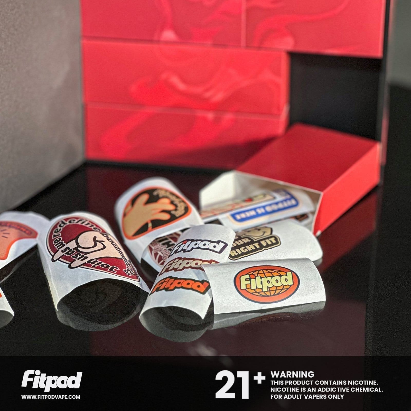 Fitpod X 斯萊克龍年限定禮盒 三代四代雙主機+雙煙彈:圖片 9